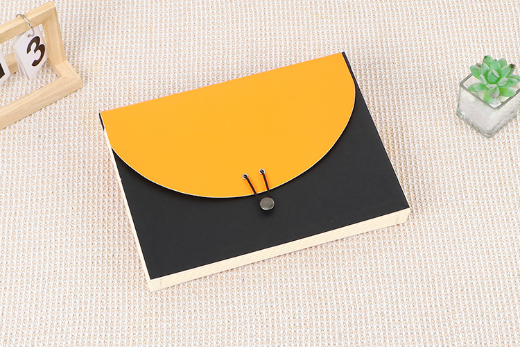 file folder of paper image