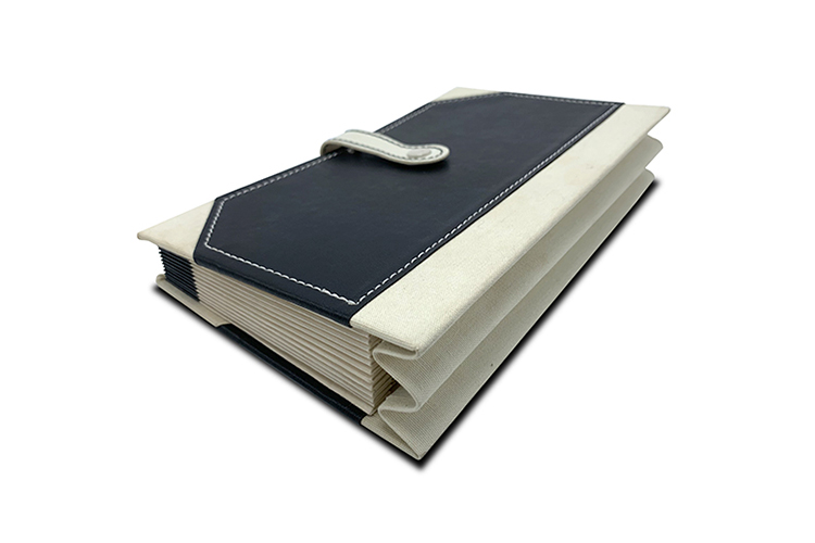 paper file folder with metal clip