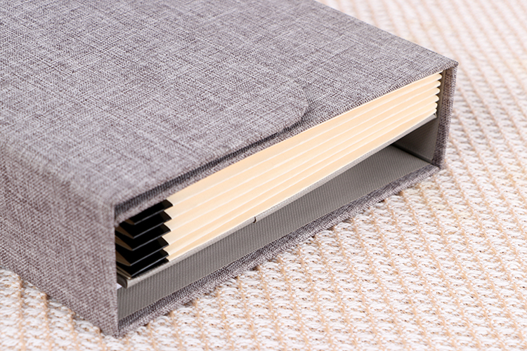 single paper file folder