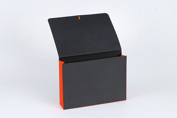 paper file folder with elastic bands