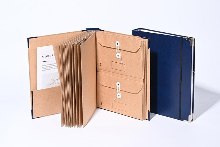 expanding file folder