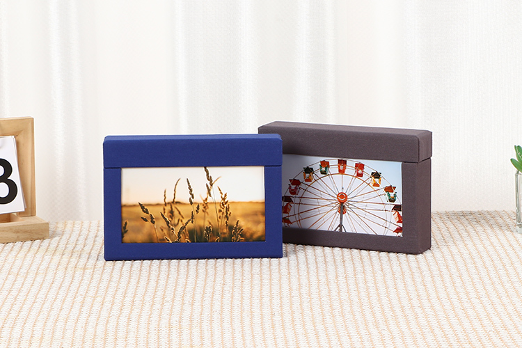 wedding photo album with tissue paper